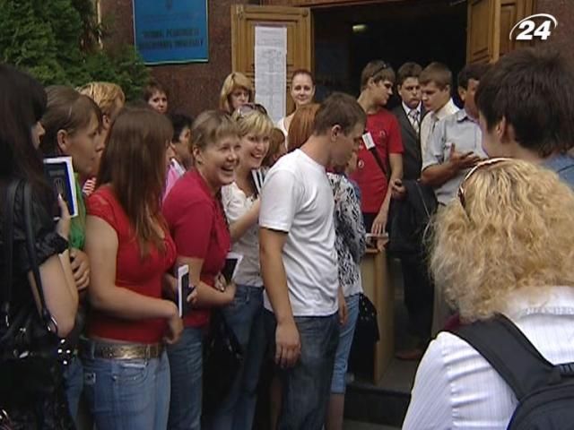 Більше 90 приватних вишів не отримали жодної заяви від абітурієнтів Більше 90 приватних вишів не отримали жодної заяви від абітурієнтів