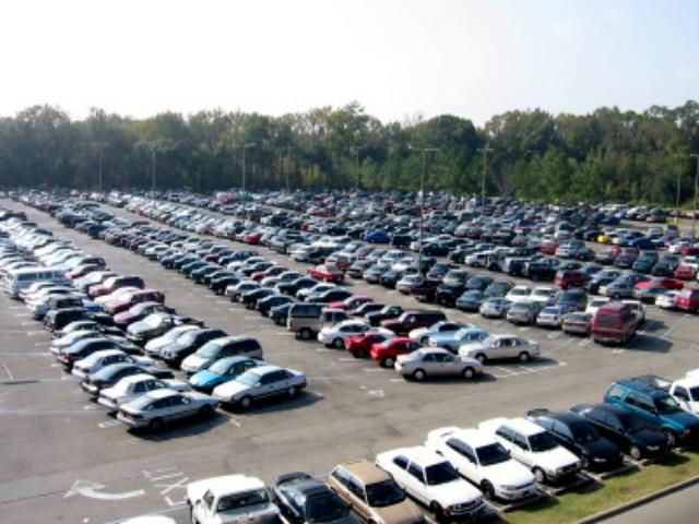 Україна пропонує Росії вирішити "автомобільну війну" Україна пропонує Росії вирішити "автомобільну війну"