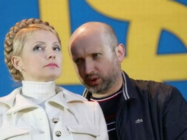 Турчинов: Суд освободит Тимошенко до конца года Турчинов: Суд освободит Тимошенко до конца года