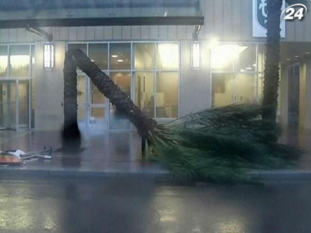 Ураган "Исаак" оставил без электричества полтора миллиона американцев Ураган "Исаак" оставил без электричества полтора миллиона американцев