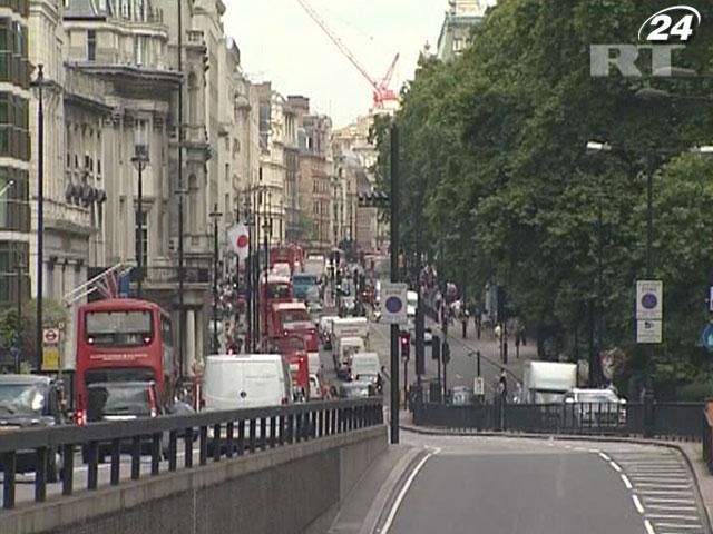 У Великобританії пропонують підвищити податки для багатіїв У Великобританії пропонують підвищити податки для багатіїв