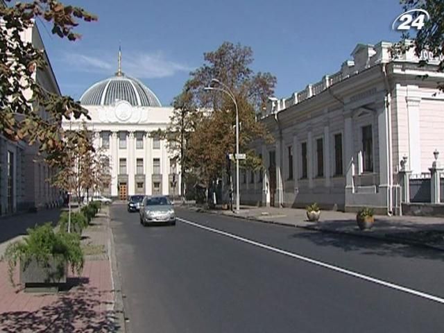 Український ВВП зросте на 3-3,5% Український ВВП зросте на 3-3,5%