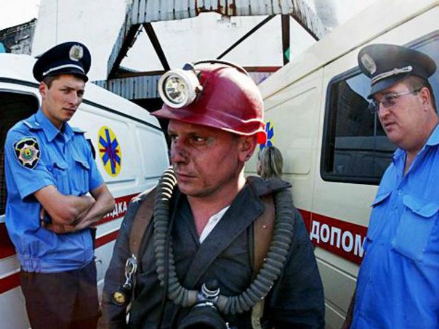 На Донеччині стався вибух на шахті, 6 людей постраждало На Донеччині стався вибух на шахті, 6 людей постраждало