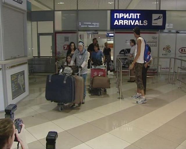 До Києва прибули 45 українців, яких евакуювали з Сирії
