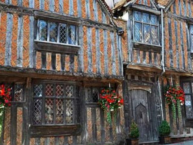 Дом, в котором родился Гарри Поттер, продают Дом, в котором родился Гарри Поттер, продают