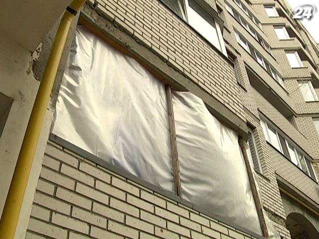 Украинцы покупают новые квартиры, а получают сырые стены и отсутствие коммуникаций