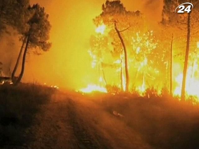 Из-за пожаров на юге Испании эвакуируют тысячи людей