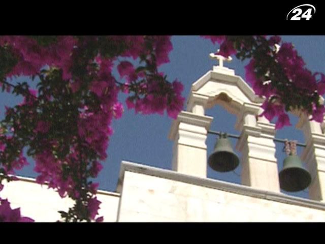 Міконос - грецький острів, де сусідять храми і пляжі Міконос - грецький острів, де сусідять храми і пляжі