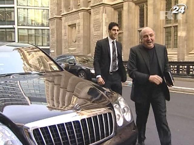 Лондонский суд не удовлетворил иск Березовского к Абрамовичу Лондонский суд не удовлетворил иск Березовского к Абрамовичу