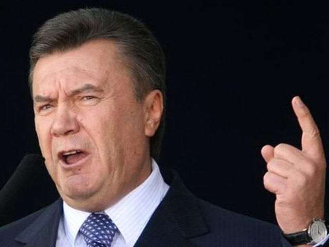 Янукович обіцяє, що зарплати вчителів зростуть