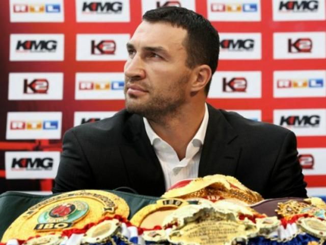 Владимир Кличко не хочет менять украинский паспорт Владимир Кличко не хочет менять украинский паспорт