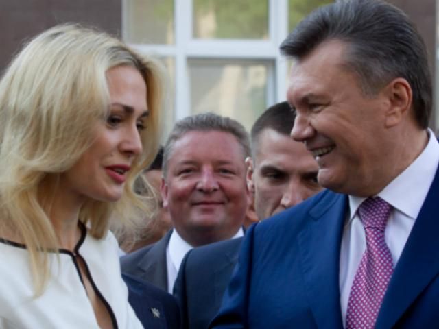 Янукович і Сумська відкрили школу
