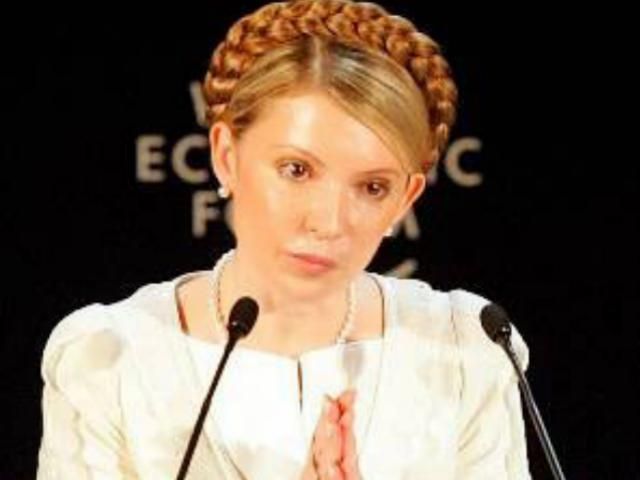 Тимошенко просит Европу не признавать выборы еще до их начала Тимошенко просит Европу не признавать выборы еще до их начала