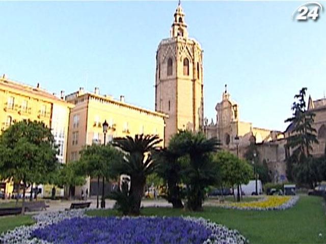 Валенсия - испанский город с уютной атмосферой и узенькими улочками