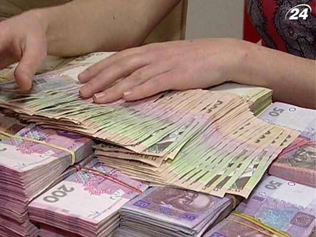 Правительство за 8 месяцев заработало на приватизации 5,3 миллиарда гривен Правительство за 8 месяцев заработало на приватизации 5,3 миллиарда гривен