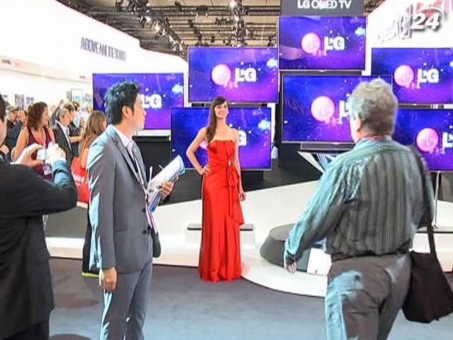 На всемирной выставке техники LG представила новую серию дисплеев