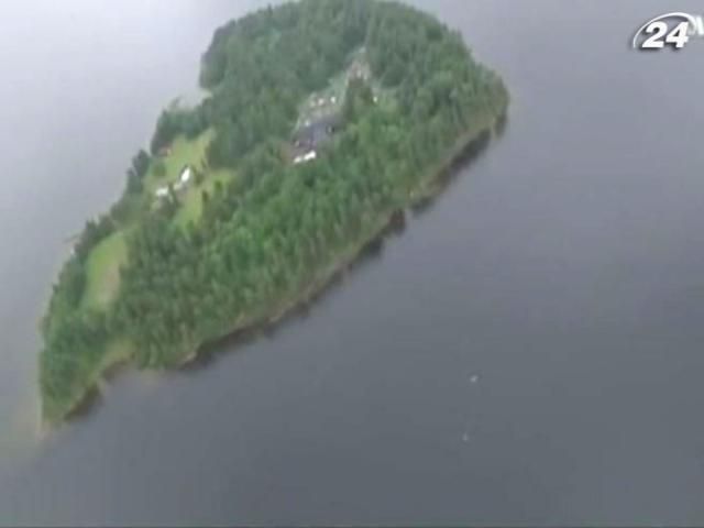 На острові, де Брейвік влаштував масове вбивство, відновлять молодіжний табір На острові, де Брейвік влаштував масове вбивство, відновлять молодіжний табір