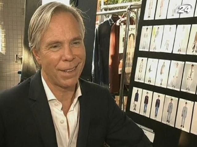 Томми Хилфигер представил коллекцию сезона "Весна-лето 2012" Томми Хилфигер представил коллекцию сезона "Весна-лето 2012"