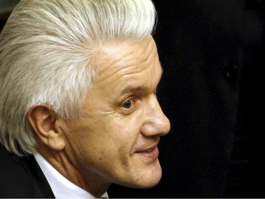 Спікер подарував школярам щоденники зі своїми повчаннями (Фото)