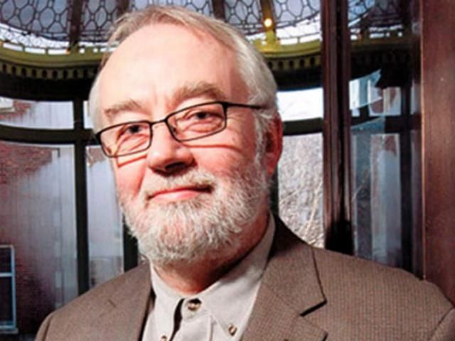 Умер создатель первого в мире ноутбука Умер создатель первого в мире ноутбука