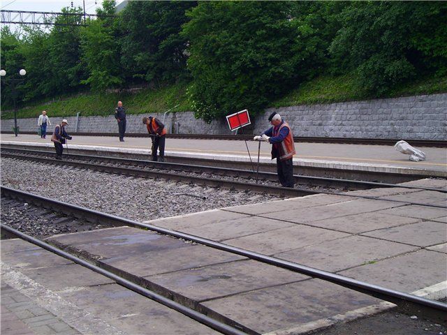 "Укрзализныця" потратит более 2,5 млрд гривен на подготовку к зиме "Укрзализныця" потратит более 2,5 млрд гривен на подготовку к зиме