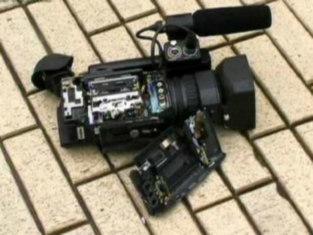 Кандидат у депутати погрожував журналістам (Відео) Кандидат у депутати погрожував журналістам (Відео)