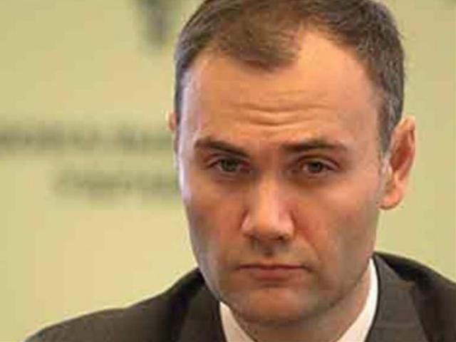 Кабмін затвердив проект державного бюджету на 2013 рік Кабмін затвердив проект державного бюджету на 2013 рік