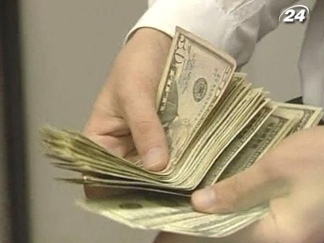 НБУ переконує експортерів завозити валюту в країну НБУ переконує експортерів завозити валюту в країну