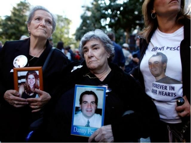 США отметили годовщину теракта 11 сентября (Фото) США отметили годовщину теракта 11 сентября (Фото)