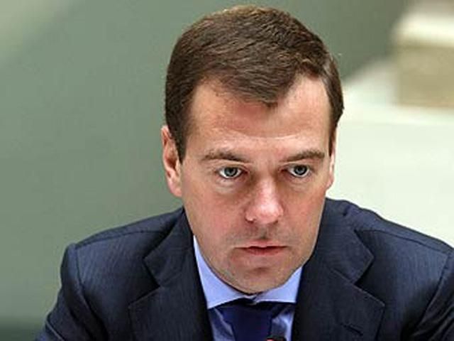 Медведев считает, что Pussy Riot держать в заключении больше не нужно