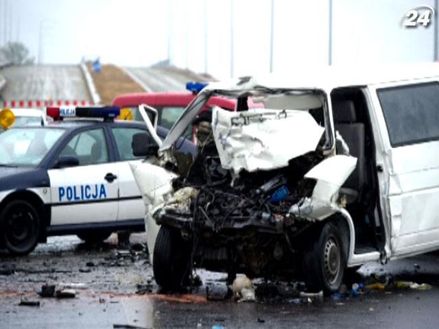 Назвали вероятную причину ДТП в Польше Назвали вероятную причину ДТП в Польше
