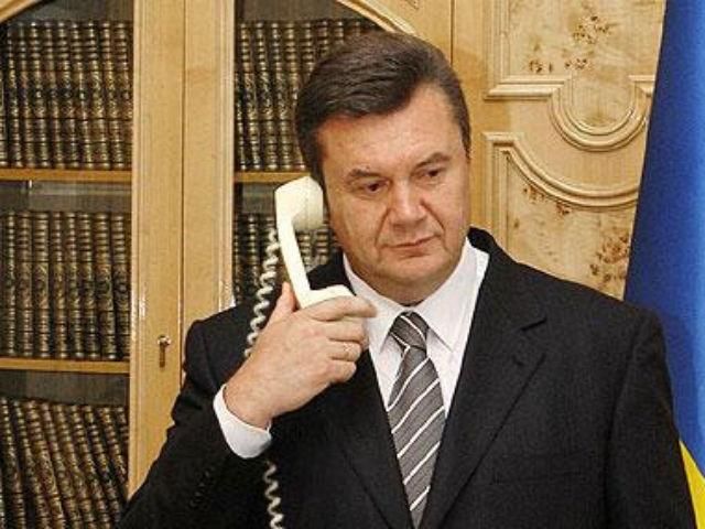 Працівники Януковича витрачають по 2,5 мільйони на телефонні розмови