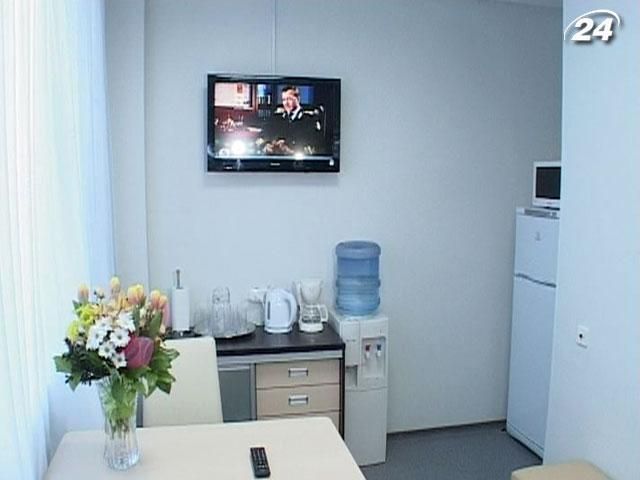 У палаті Тимошенко провели обшук і вилучили дозиметри У палаті Тимошенко провели обшук і вилучили дозиметри