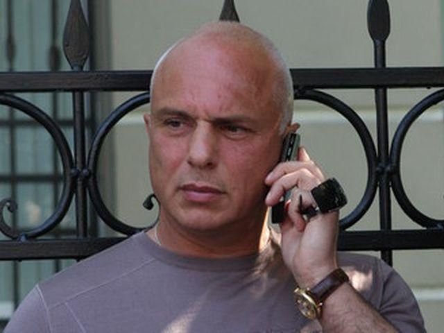 Мельниченко каже, що чоловік Тимошенко запропонував звинуватити Януковича у вбивстві Щербаня Мельниченко каже, що чоловік Тимошенко запропонував звинуватити Януковича у вбивстві Щербаня