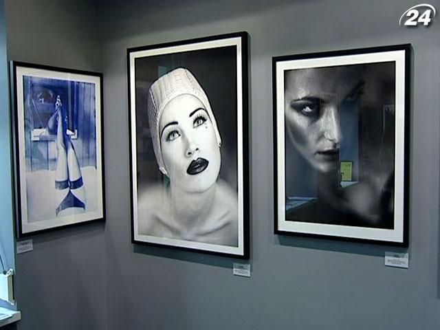 В столиці відкрилась персональна виставка фешн-фотографа Майкла МакКафрі В столиці відкрилась персональна виставка фешн-фотографа Майкла МакКафрі