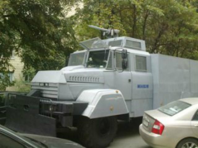 На "Марші мільйонів" чергують водомети На "Марші мільйонів" чергують водомети