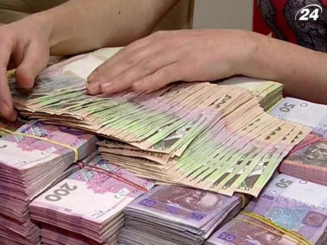 Експерти вважають затверджений урядом бюджет сюрреалістичним Експерти вважають затверджений урядом бюджет сюрреалістичним