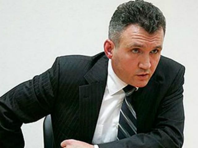 Кузьмін: Єдина людина, з вини якої Тимошенко в тюрмі - це її захисник Кузьмін: Єдина людина, з вини якої Тимошенко в тюрмі - це її захисник