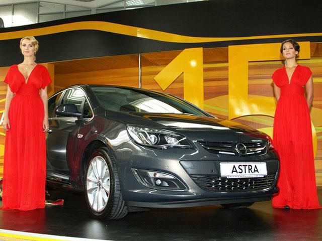 У Києві відбувся автосалон (Фото) У Києві відбувся автосалон (Фото)