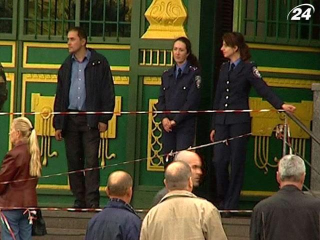 Во Львове задержали телефонного террориста Во Львове задержали телефонного террориста