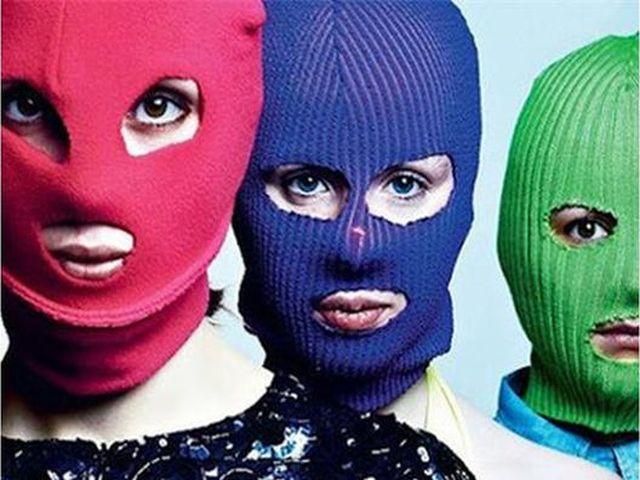 Участницы Pussy Riot просят, чтобы их оставили в СИЗО Участницы Pussy Riot просят, чтобы их оставили в СИЗО