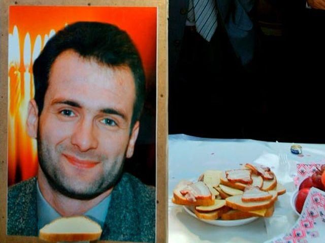 На Майдане в Киеве проходит вечер памяти Георгия Гонгадзе На Майдане в Киеве проходит вечер памяти Георгия Гонгадзе