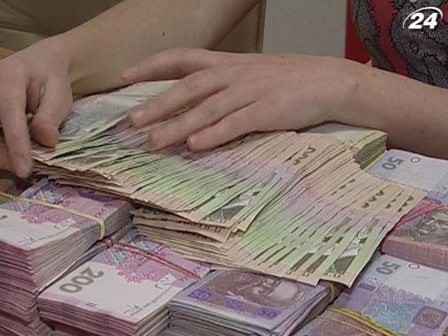 Аналітики: Помірна девальвація не додасть банкам проблем Аналітики: Помірна девальвація не додасть банкам проблем