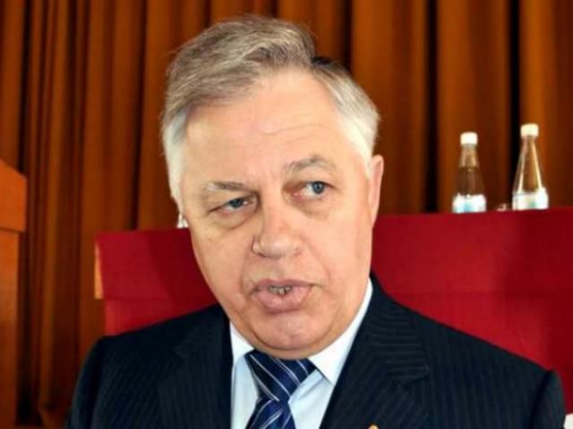 Симоненко: КПУ не дают проводить избирательную кампанию Симоненко: КПУ не дают проводить избирательную кампанию