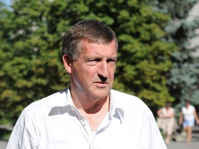 До Тимошенко приїхав німецький лікар Лутц Хармс До Тимошенко приїхав німецький лікар Лутц Хармс