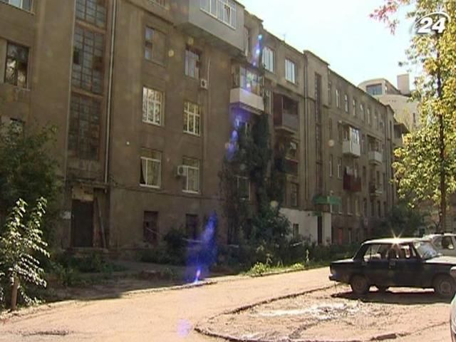 В центре Харькова неизвестный расстрелял двух молодых людей
