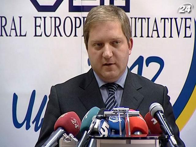 МИД: Законно визу в США через посредников получить невозможно МИД: Законно визу в США через посредников получить невозможно