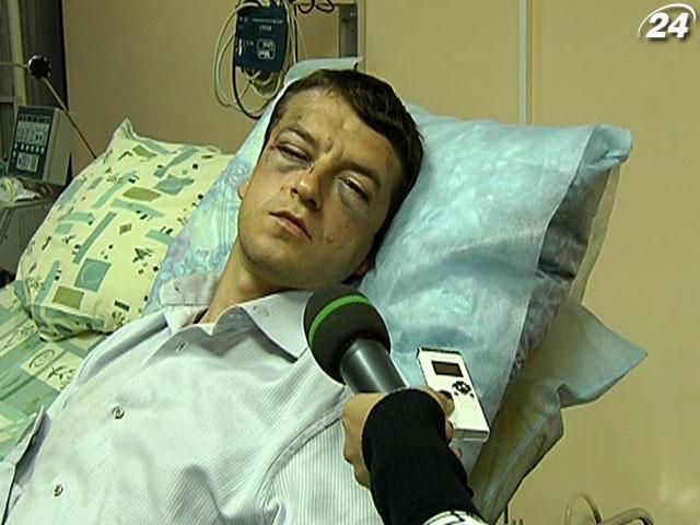 В МВД возбудили дело по факту нападения на оппозиционера В МВД возбудили дело по факту нападения на оппозиционера