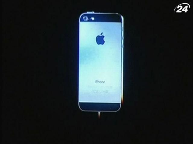 Apple остается самым дорогим брендом в мире Apple остается самым дорогим брендом в мире