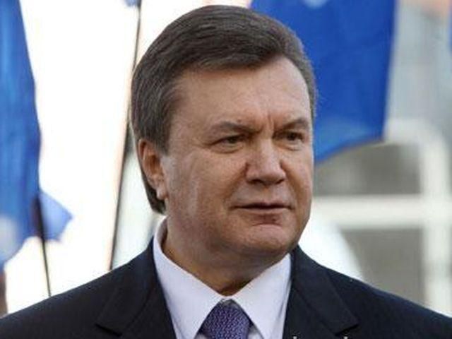 Янукович говорит, что не позволяет себе критиковать прессу